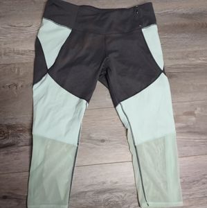 Calia By Carrie Underwood Athletic Leggings Croppe